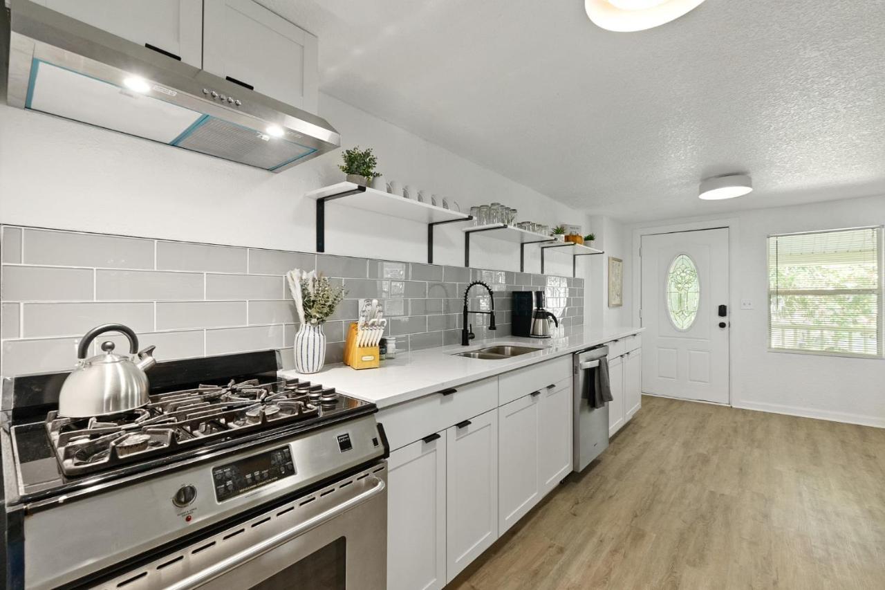The Garden Cottage - Pet Friendly & 5 Mins To Town سانت أوغيستين المظهر الخارجي الصورة